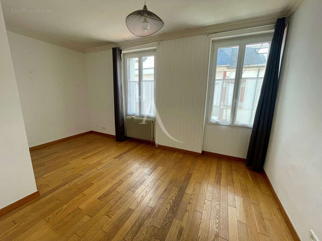 Orléans - Dunois Maison 4 Pièces 93m² - photo 7