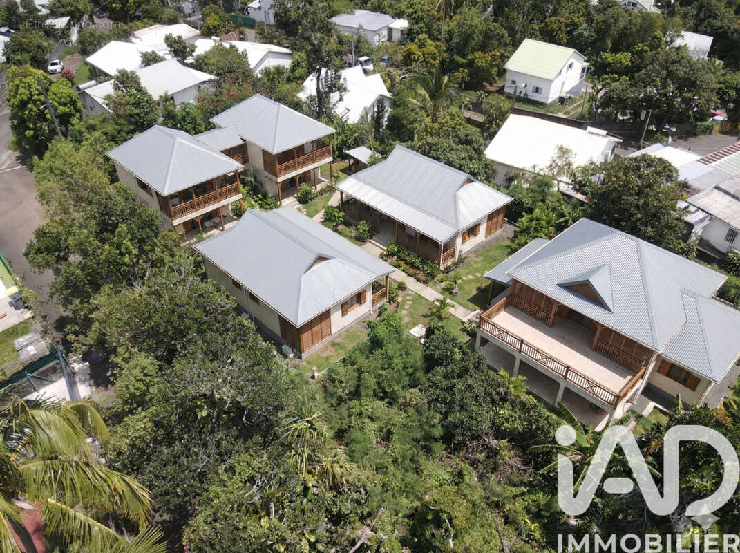 Photo 4 - Terrain à SAINT-DENIS