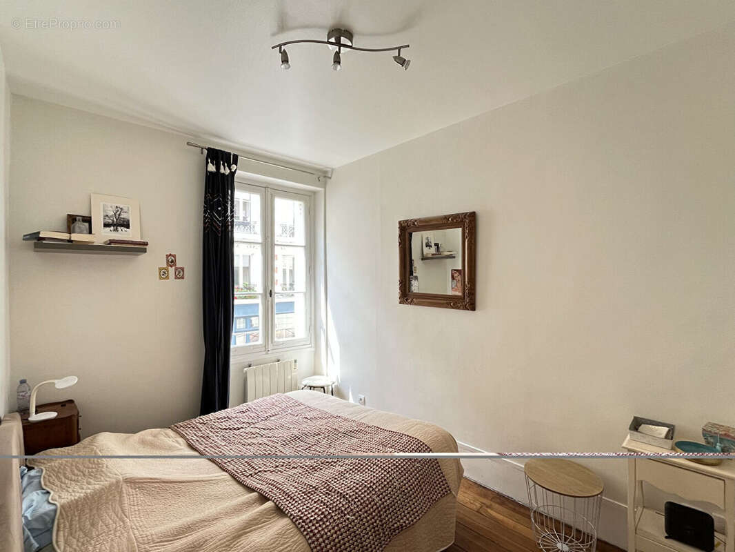 Appartement à LEVALLOIS-PERRET