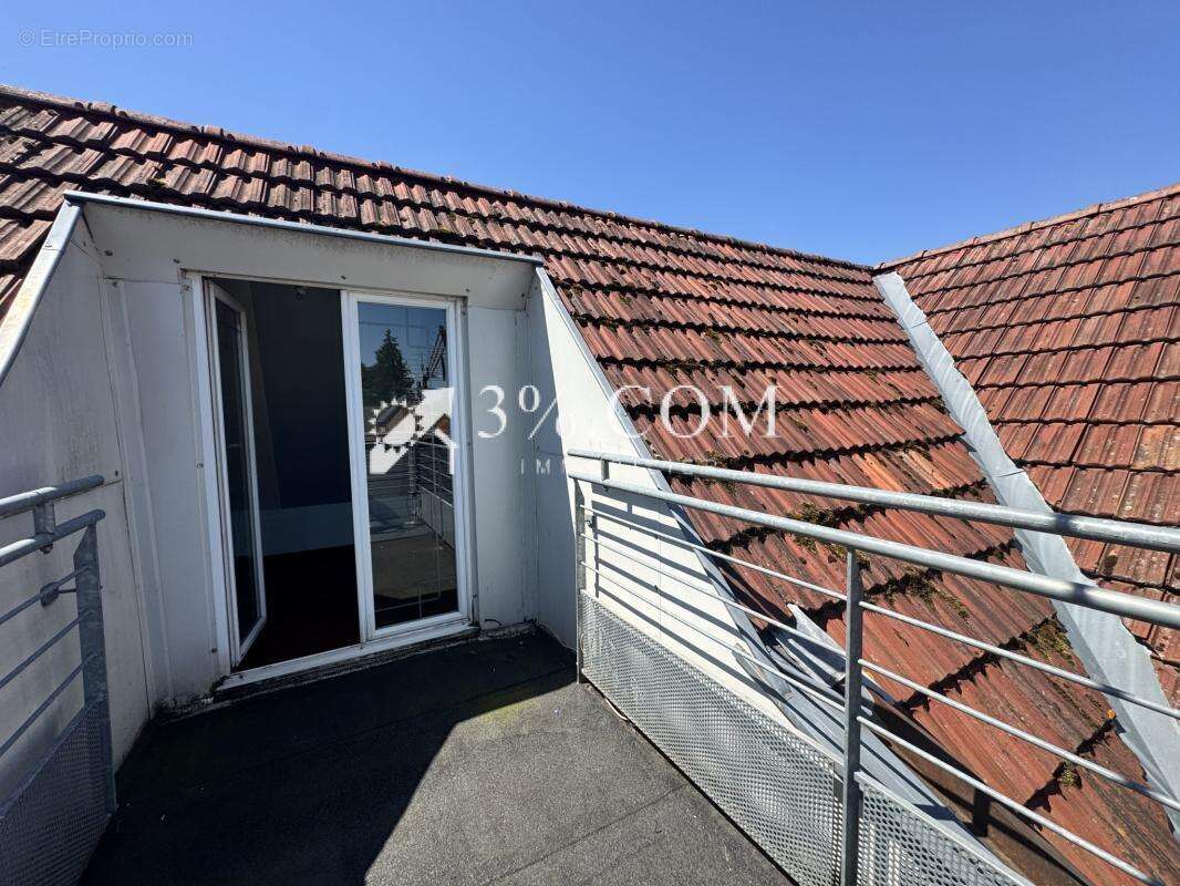 3%COM Grand triplex F5 de  156m2 au sol avec 4 chambres - photo 13