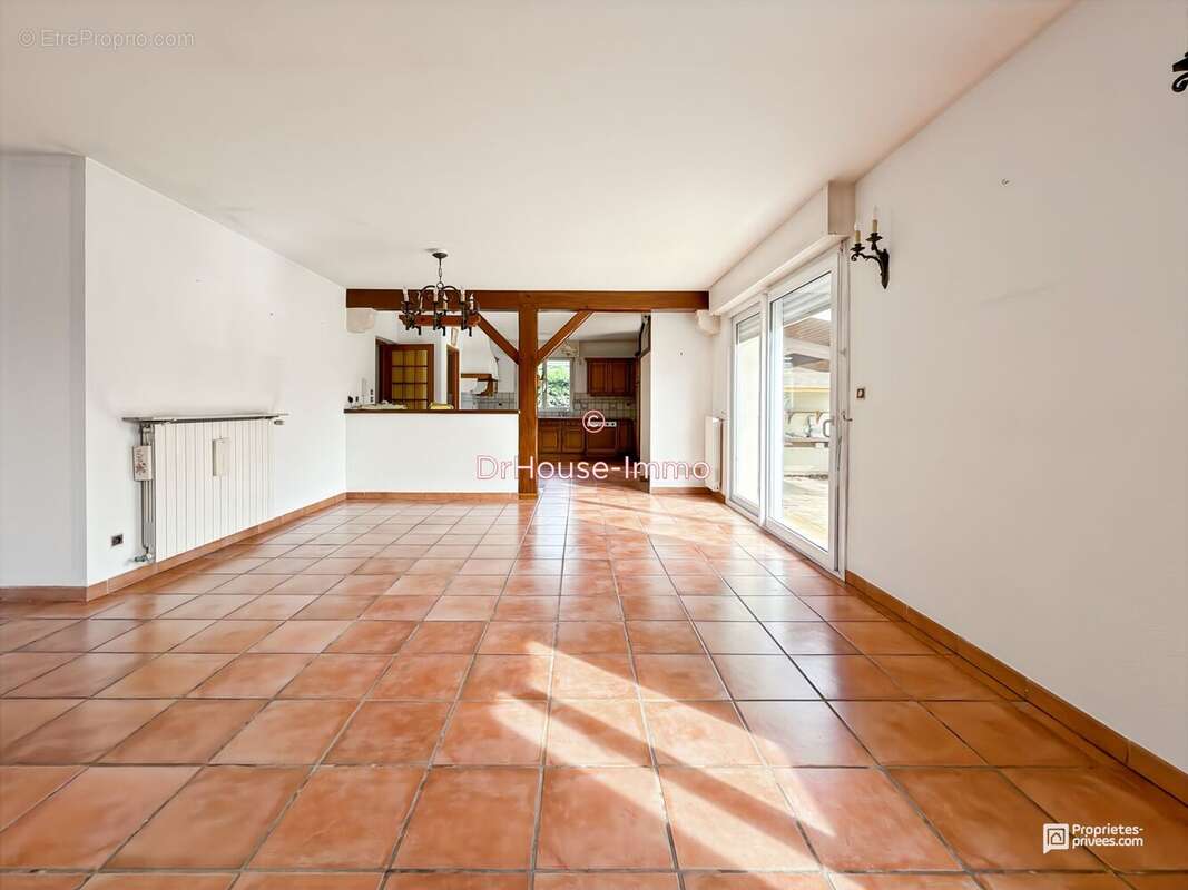 Maison 157 m² à Leognan  - photo 8