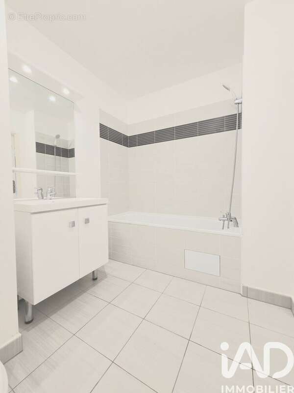 Appartement 42 m² à Ferrieres-En-Brie  - photo 8