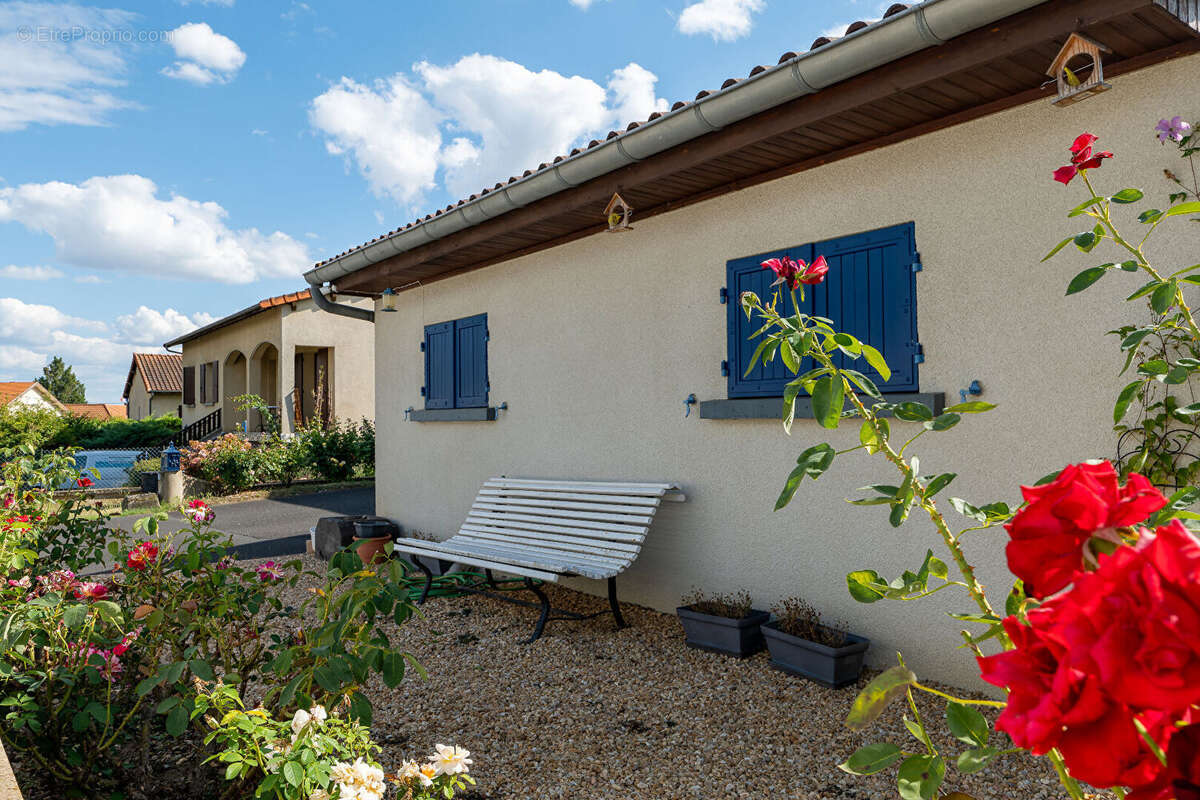 Maison à SAINTE-FLORINE