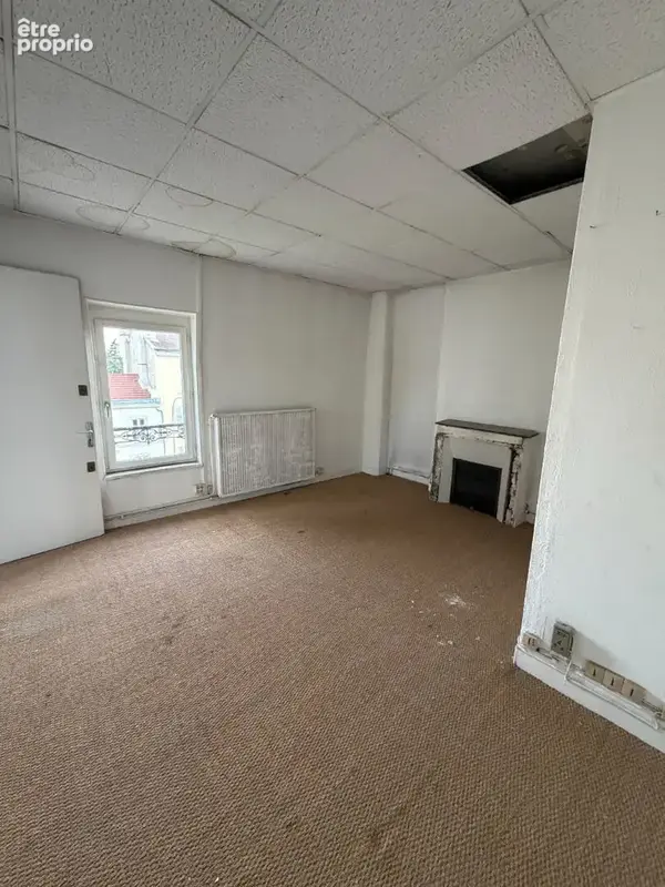 SAINT-CLOUD -  grand 2 pièces  de 50 m² à réagencer. - photo 6