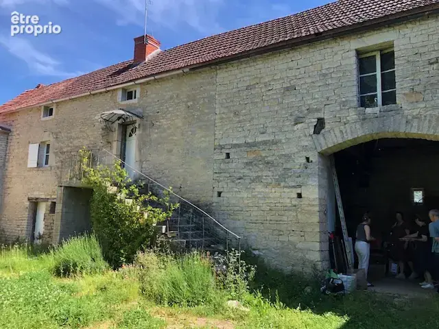 Longère 300 m2 à 1h de Paris à terminer de rénover. - photo 2
