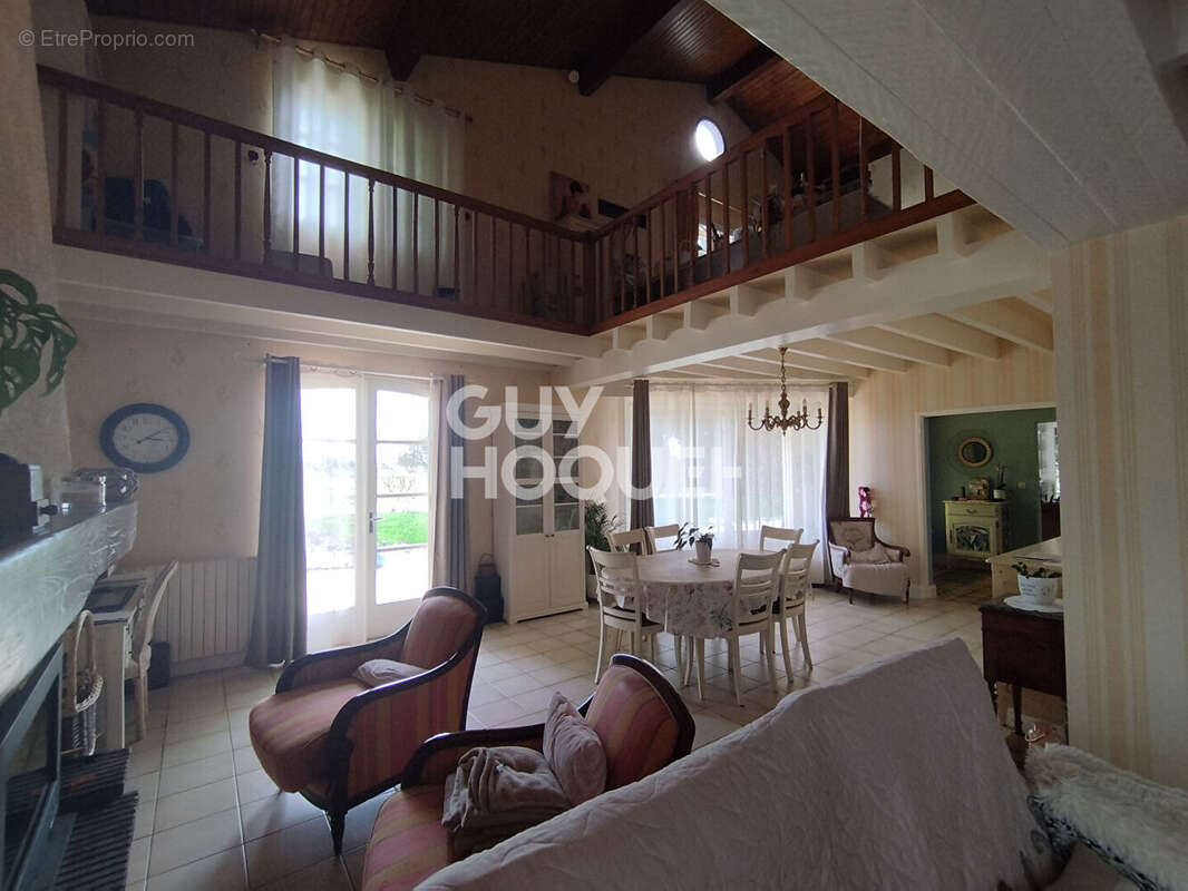 Maison à SAINTE-BAZEILLE