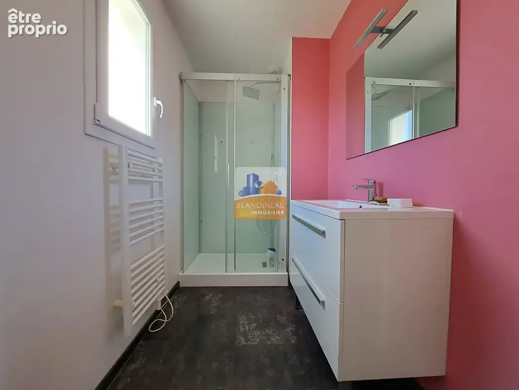 Vue - maison plain pied 2019, 3 chambres - photo 8