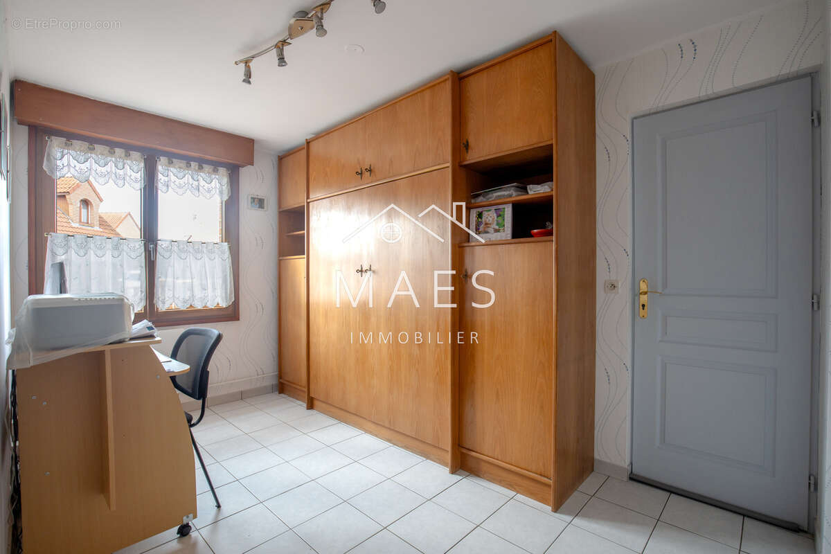 Maison à WAMBRECHIES