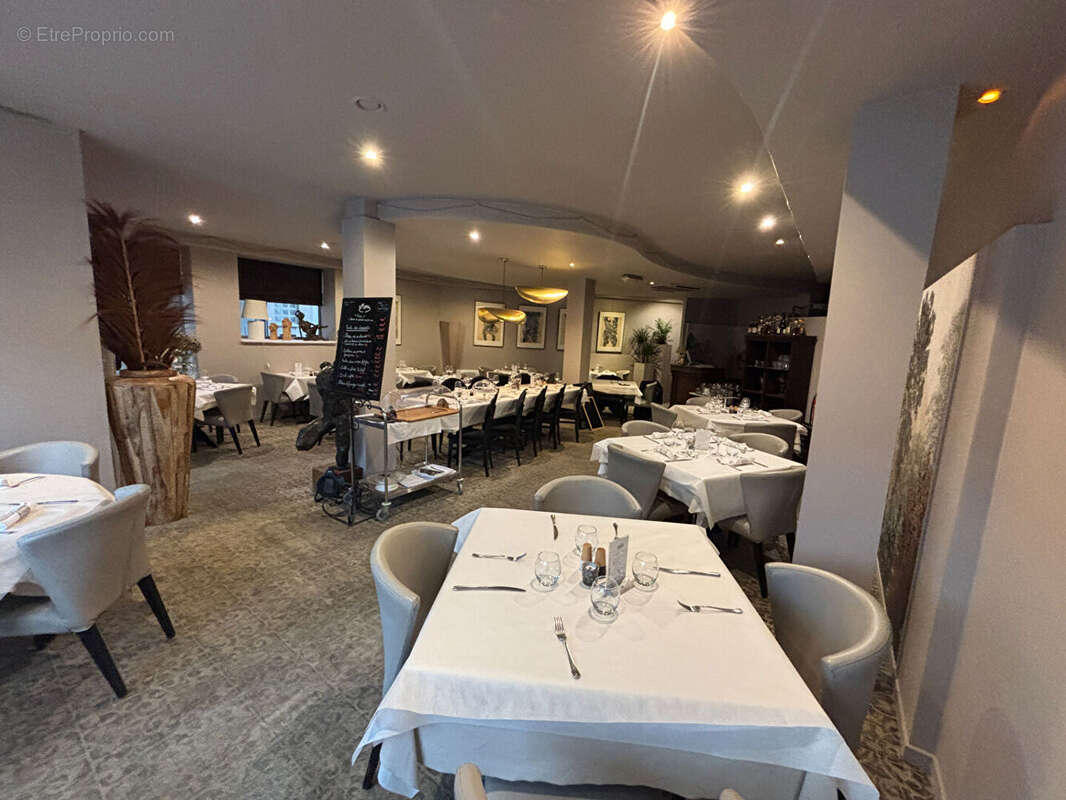 Commerce à VALENCIENNES