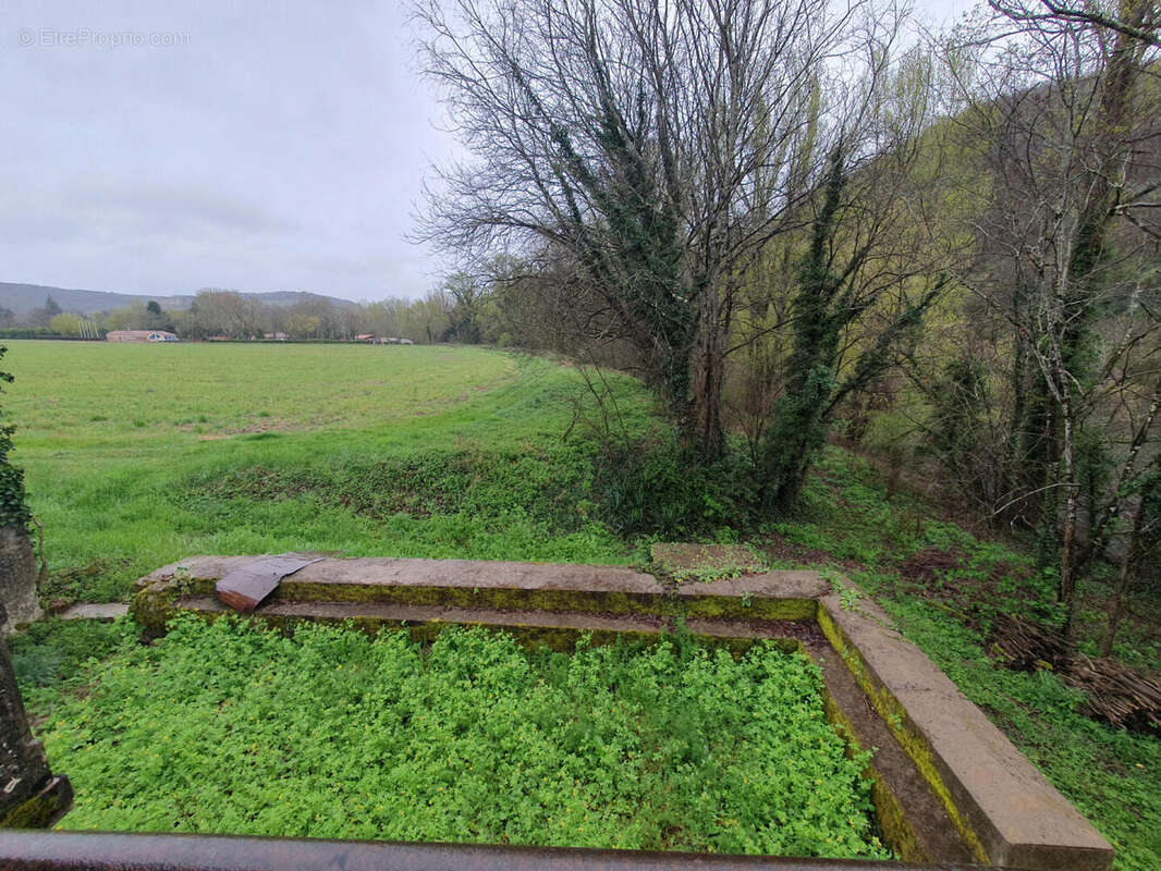 terrain - Maison à PUY-L&#039;EVEQUE