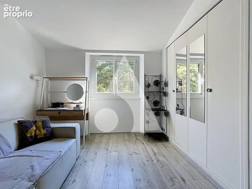 Une maison rénovée au coeur d'un environnement rare/Users/thevenetloula/Downloads/24b3d1dc-3c41-415d-b6ec-c535baa79beb.JPG - photo 6