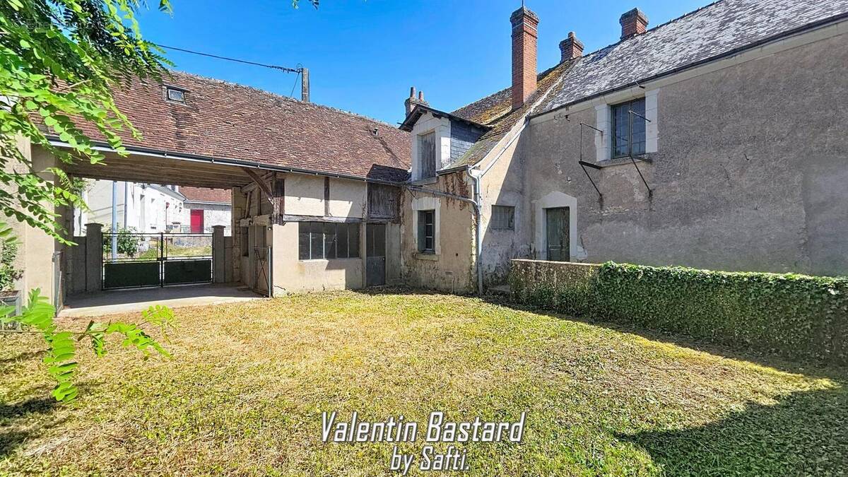 Photo 1 - Maison à SAINT-MARTIN-LE-BEAU