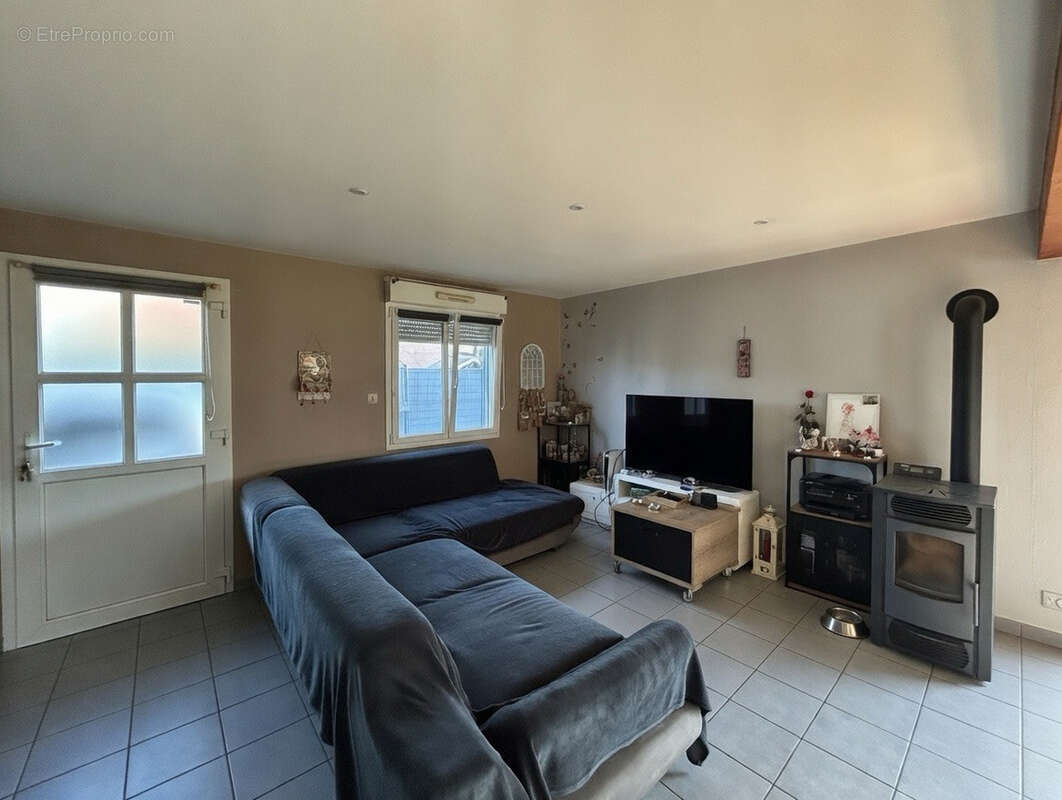 Maison à MALBOUHANS