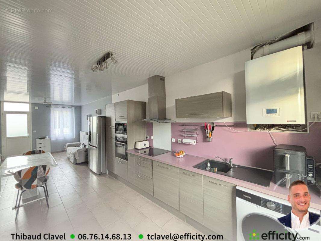 Maison à RUELLE-SUR-TOUVRE