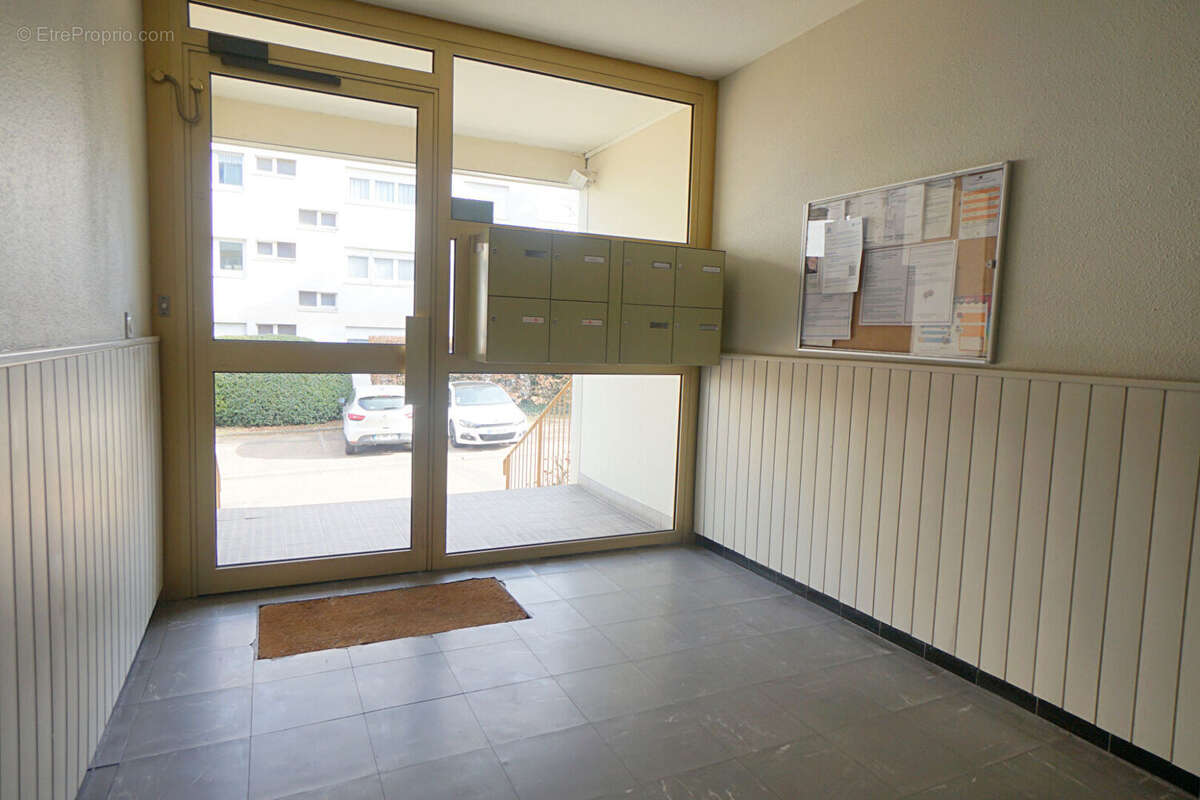 Appartement à AUBERGENVILLE