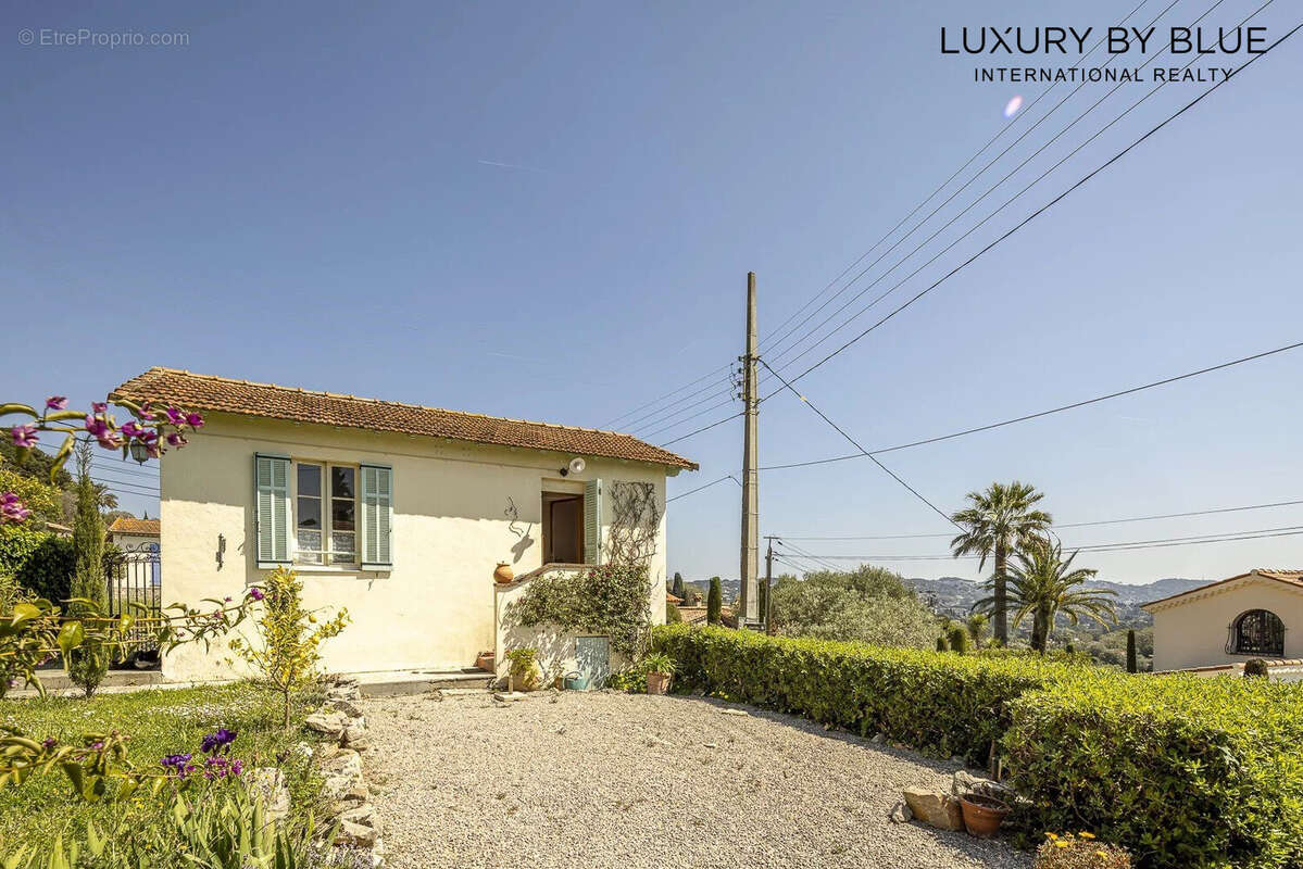 Maison à MOUGINS