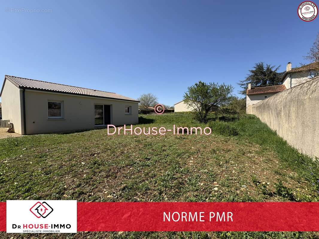 Maison à LE ROCHEREAU