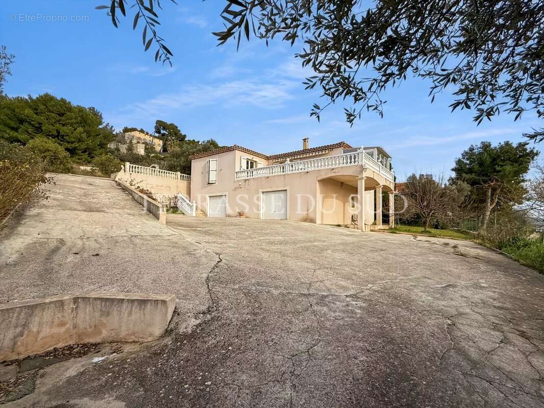 Maison à MARSEILLE-13E