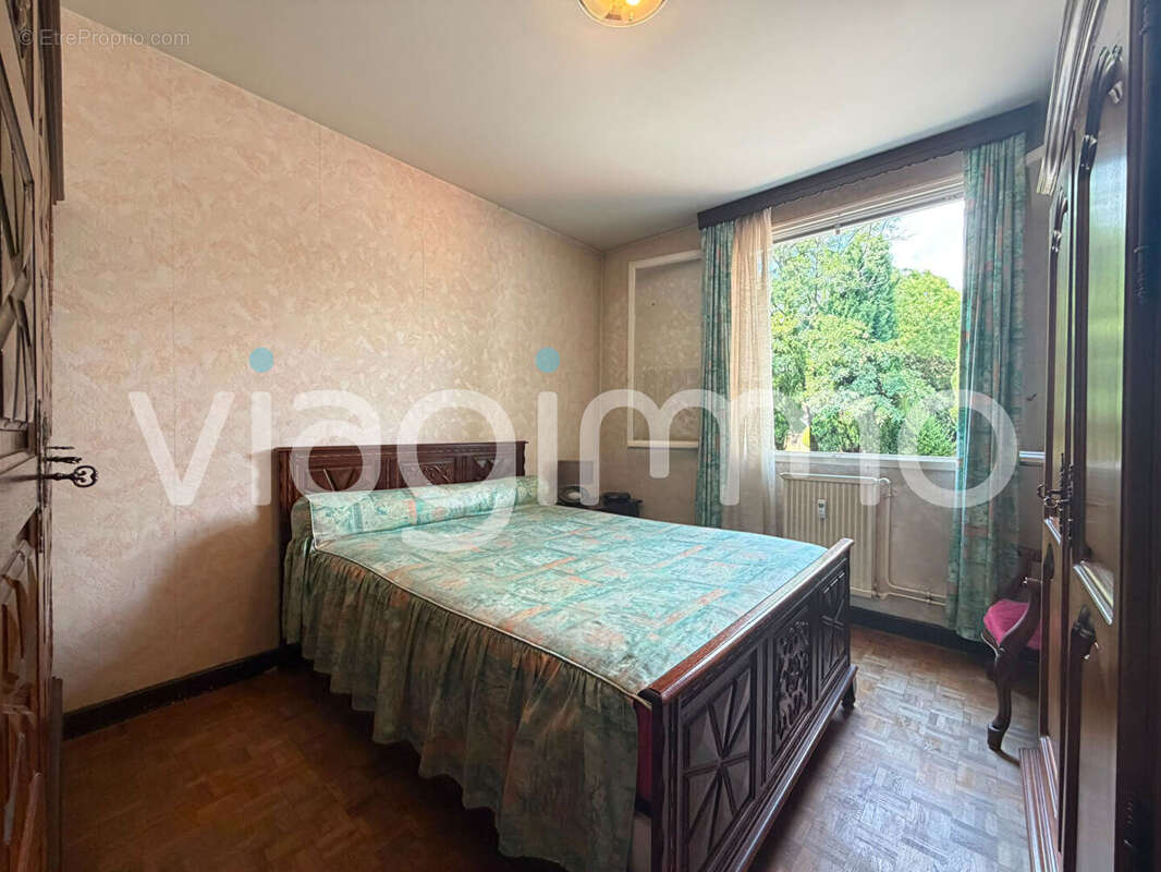 Appartement Aubenas - Vente à terme libre immédiatement - photo 5