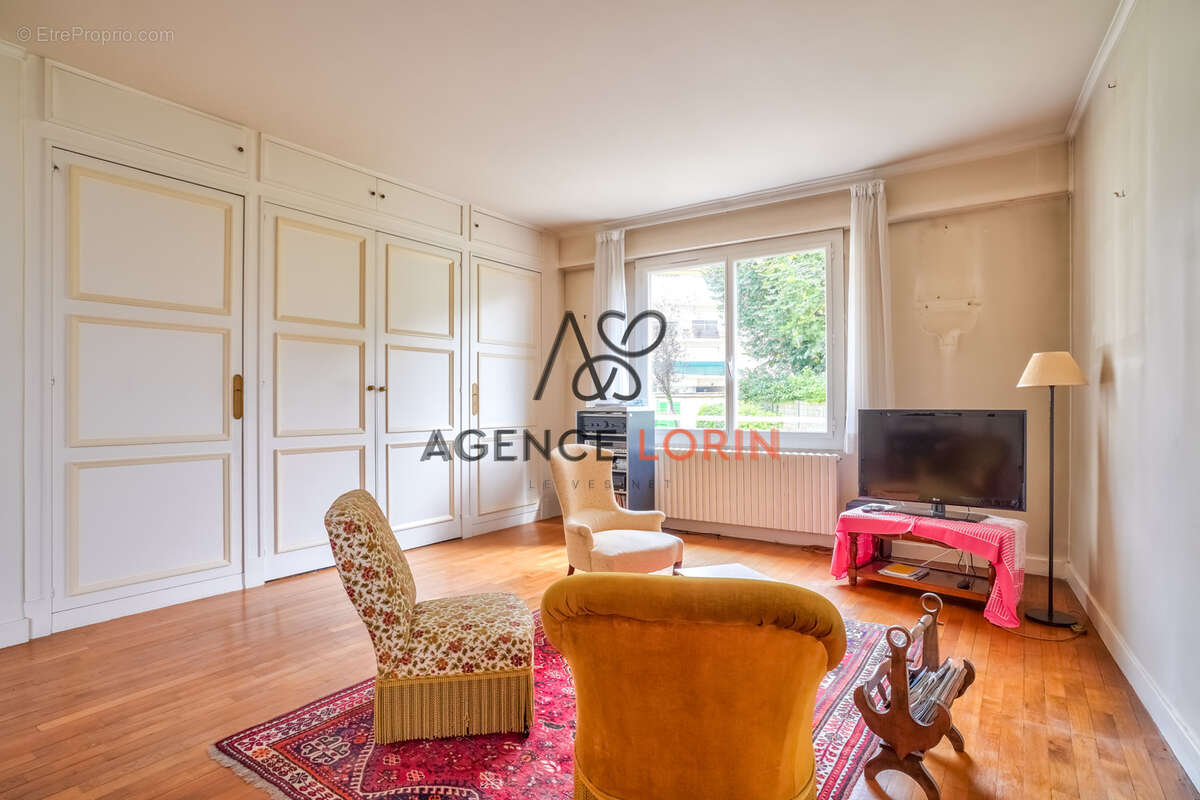 Appartement à LE VESINET