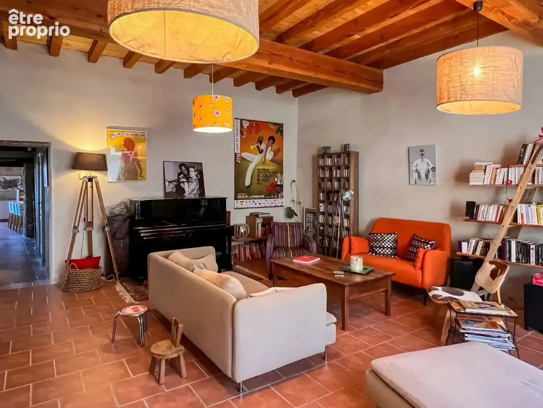 Propriété de charme dans un village prisé avec cour intérieure - photo 6