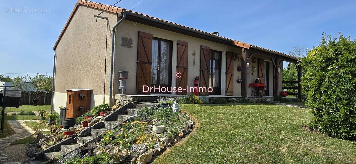 Maison à TERCE