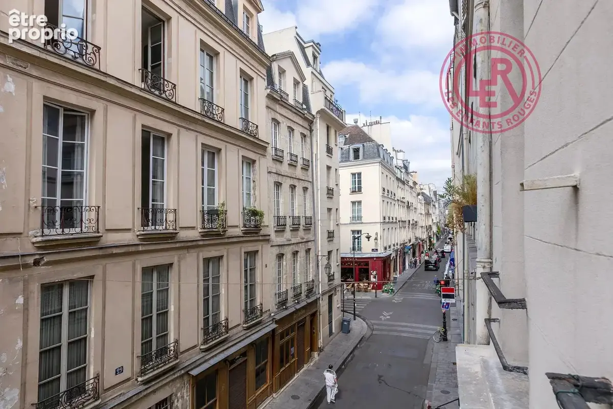 Paris 4ème - Ile Saint Louis - Studio idéalement situé et rénové - photo 2