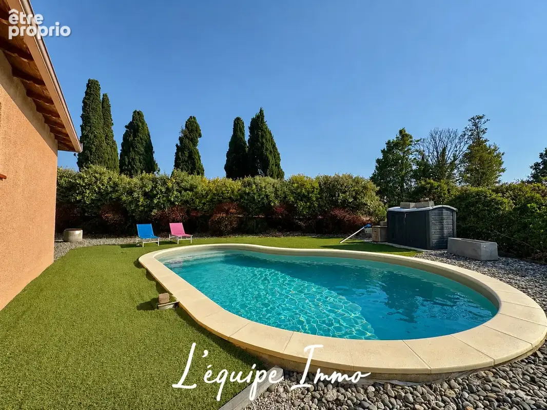 Villa T5 de plain-pied avec piscine et jardin de 1760 m2 - photo 17