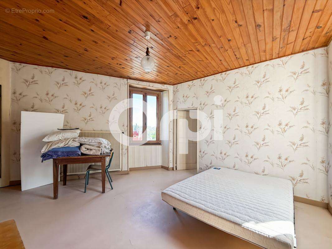 Maison avec terrain attenant À Vendre - photo 14