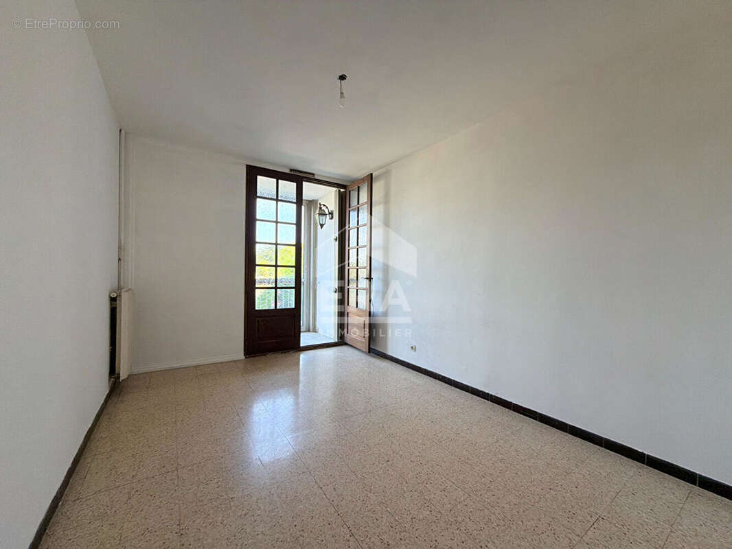 Appartement à PERTUIS