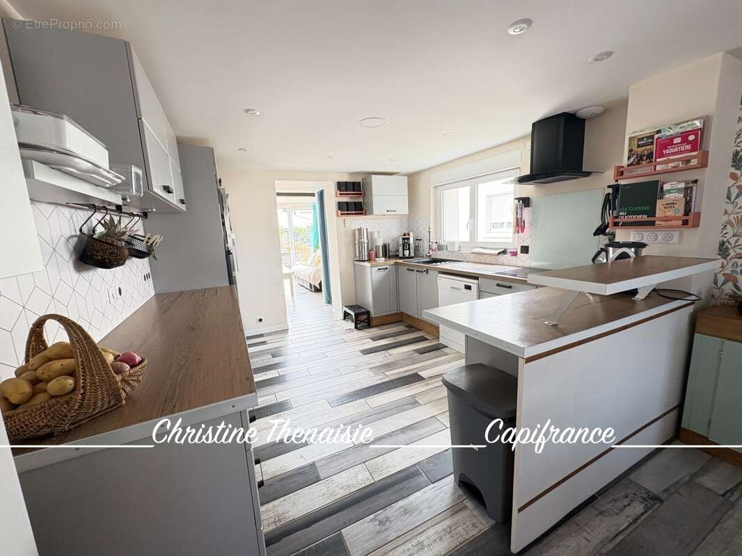Maison à vendre 5 chambres - 2 salles d'eau - 2 wc - Garage - Terrain - Quartier Dix Ecus/Valentin Saint Hilaire de Riez, à la l - photo 23