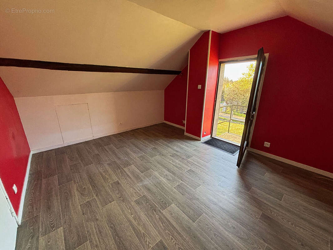 Maison à CHANTENAY-SAINT-IMBERT