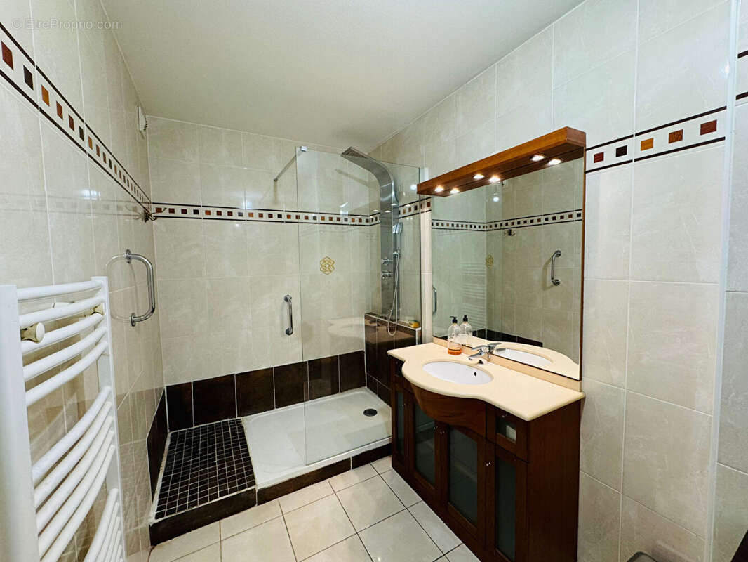 Appartement à BEZIERS