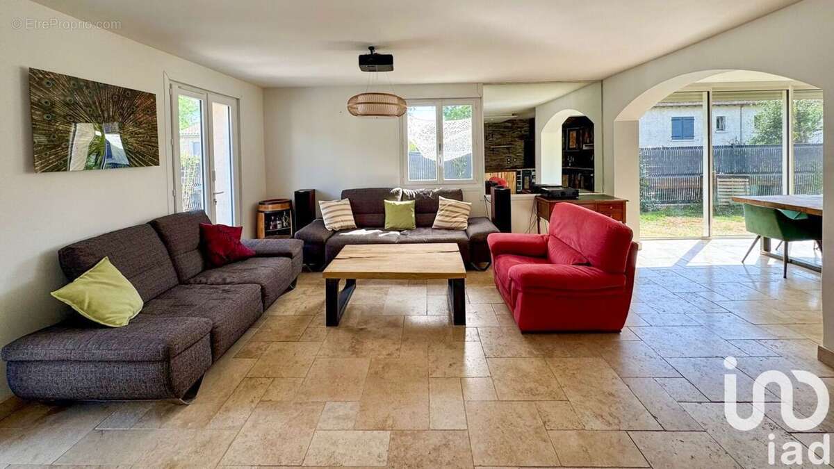 Photo 2 - Maison à FROUZINS