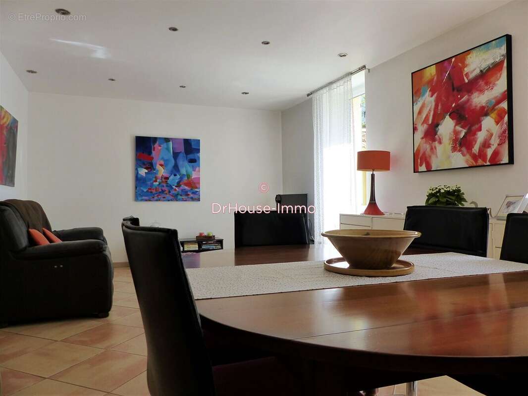 Appartement 195 m² à Ales  - photo 12