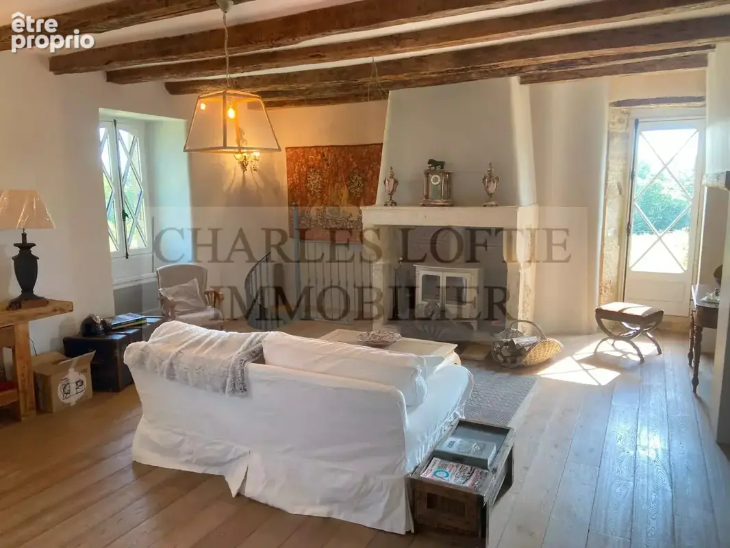 Somptueuse maison de maître avec gîte, dépendances et piscine naturelle - photo 6