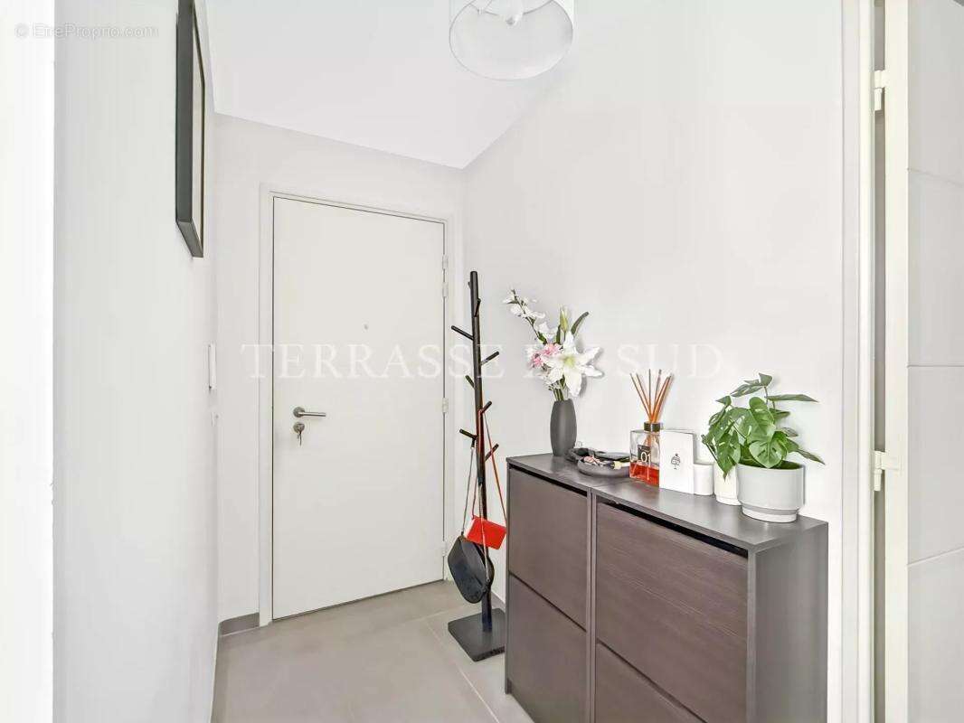 Appartement à MARSEILLE-8E