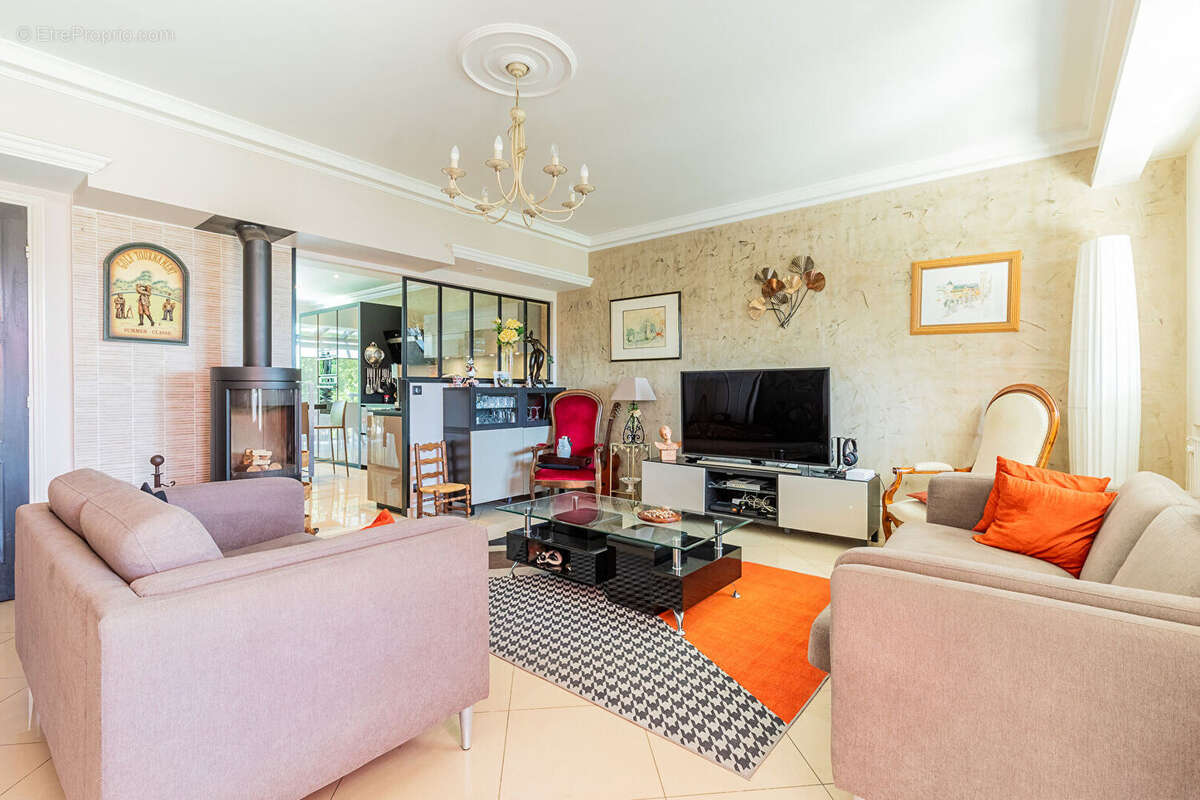 Maison 237m² à verrières-le-buisson - photo 3