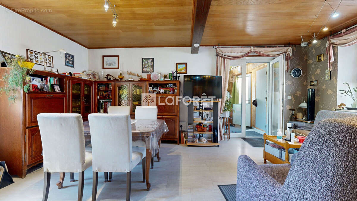 Maison de 141,55m2 avec corps de ferme - photo 7