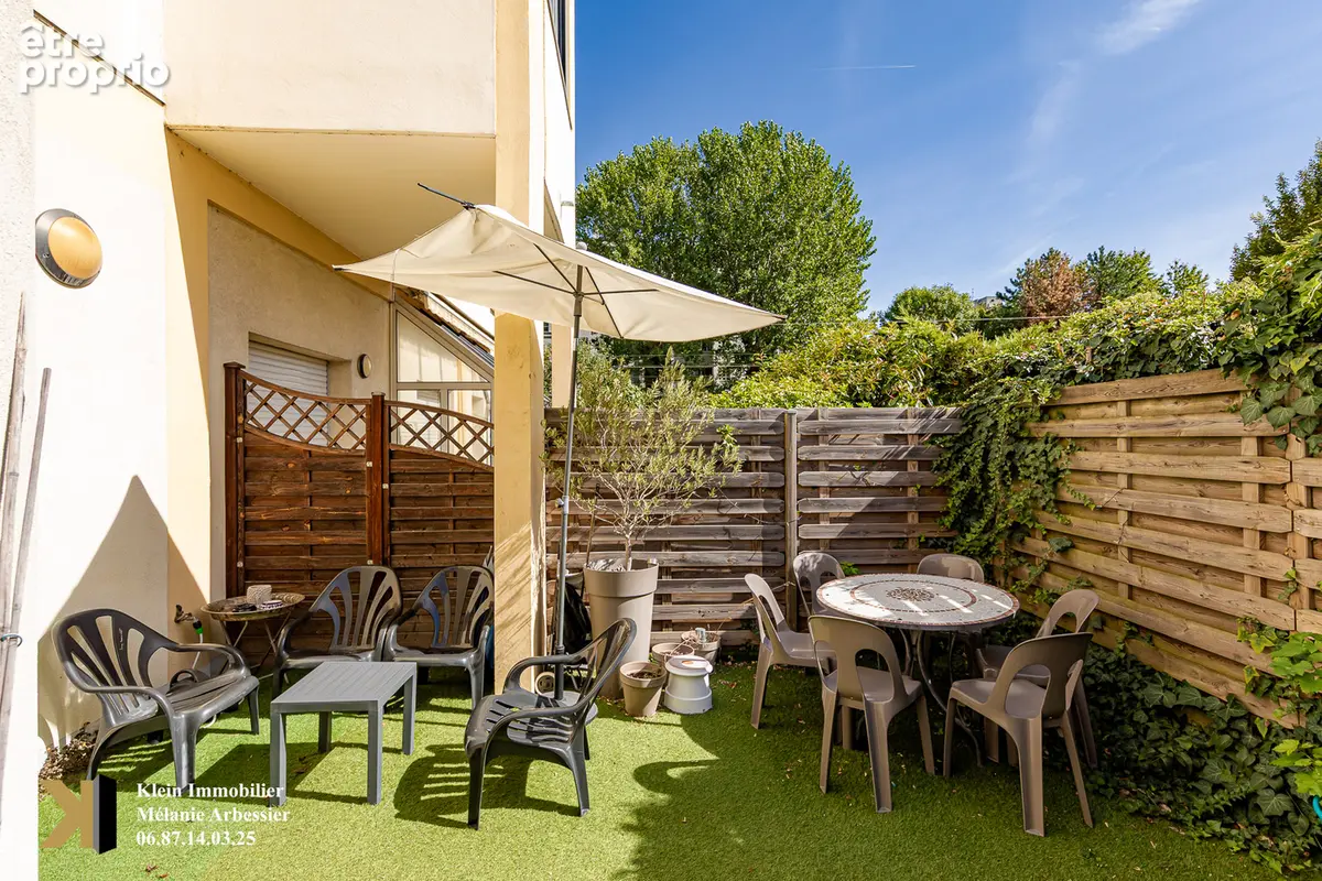 Grenoble Aigle/ Libération - T3 Duplex en rez de jardin de 62.23 m2 - photo 2
