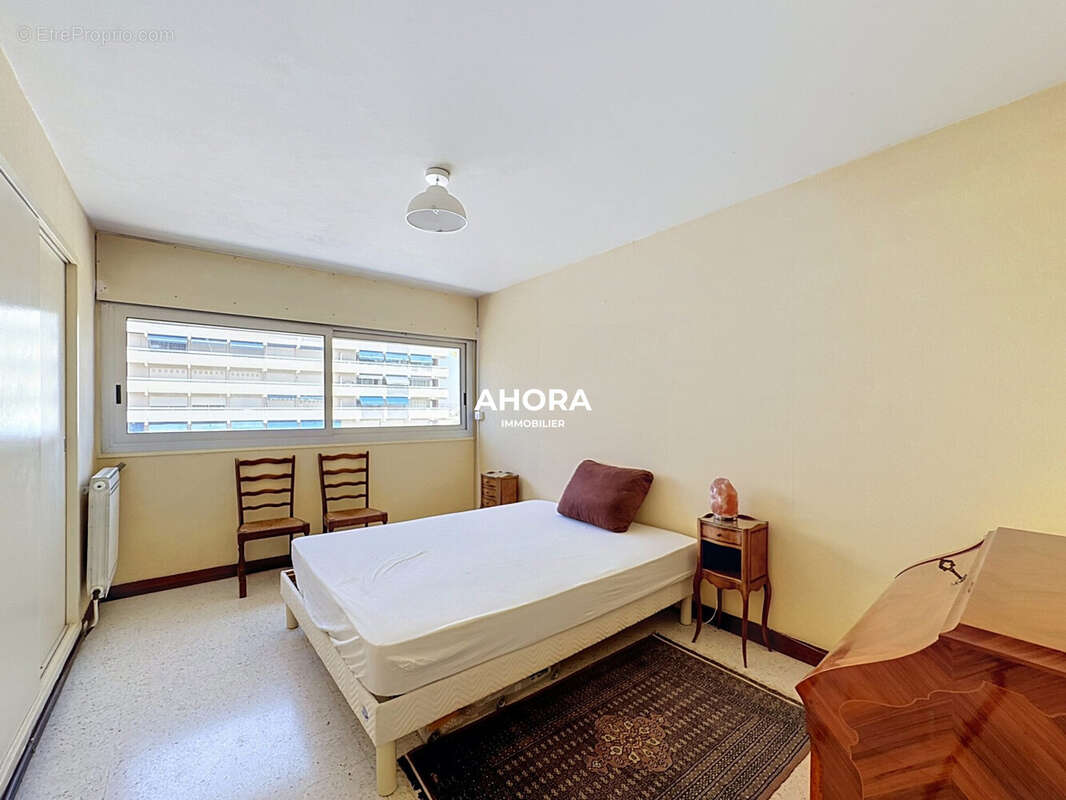 Appartement 69 m² à Marseille-9e  - photo 8