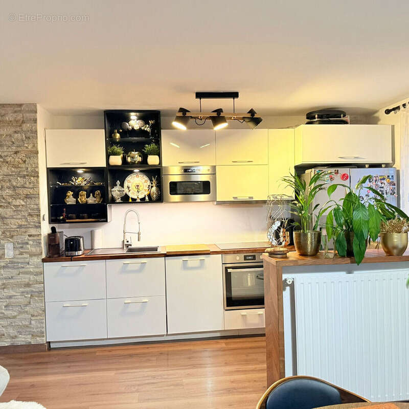 Appartement à ERAGNY