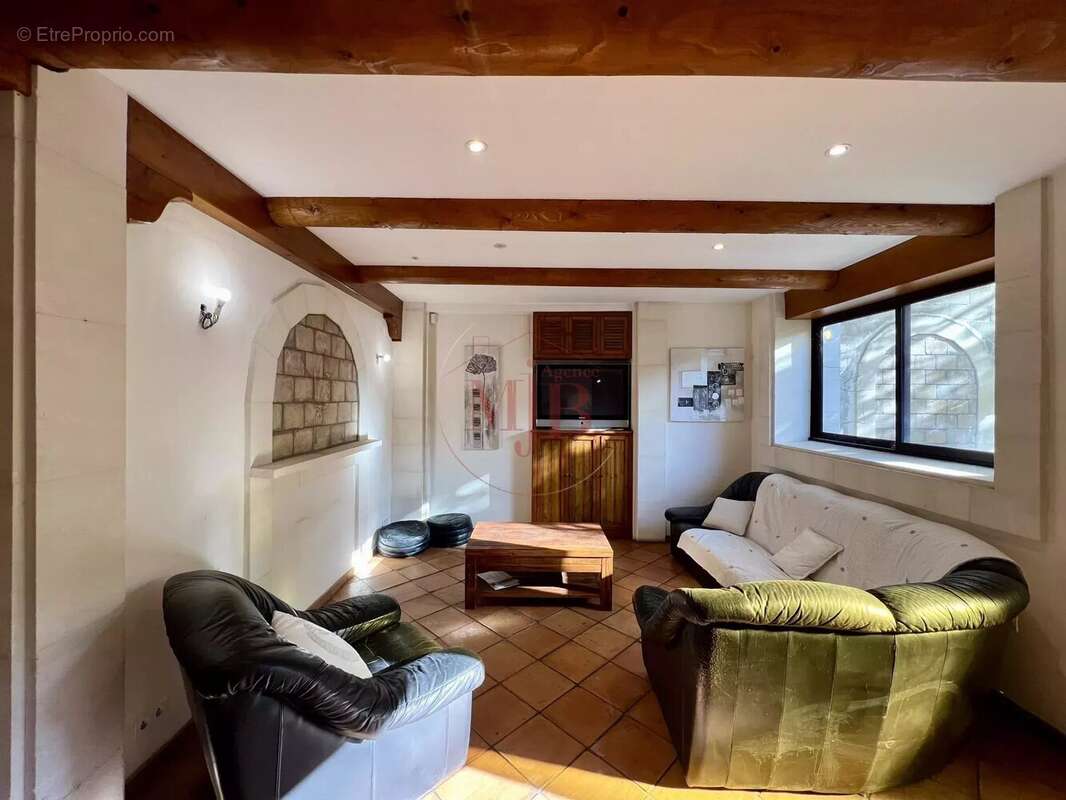 Appartement à EYRAGUES