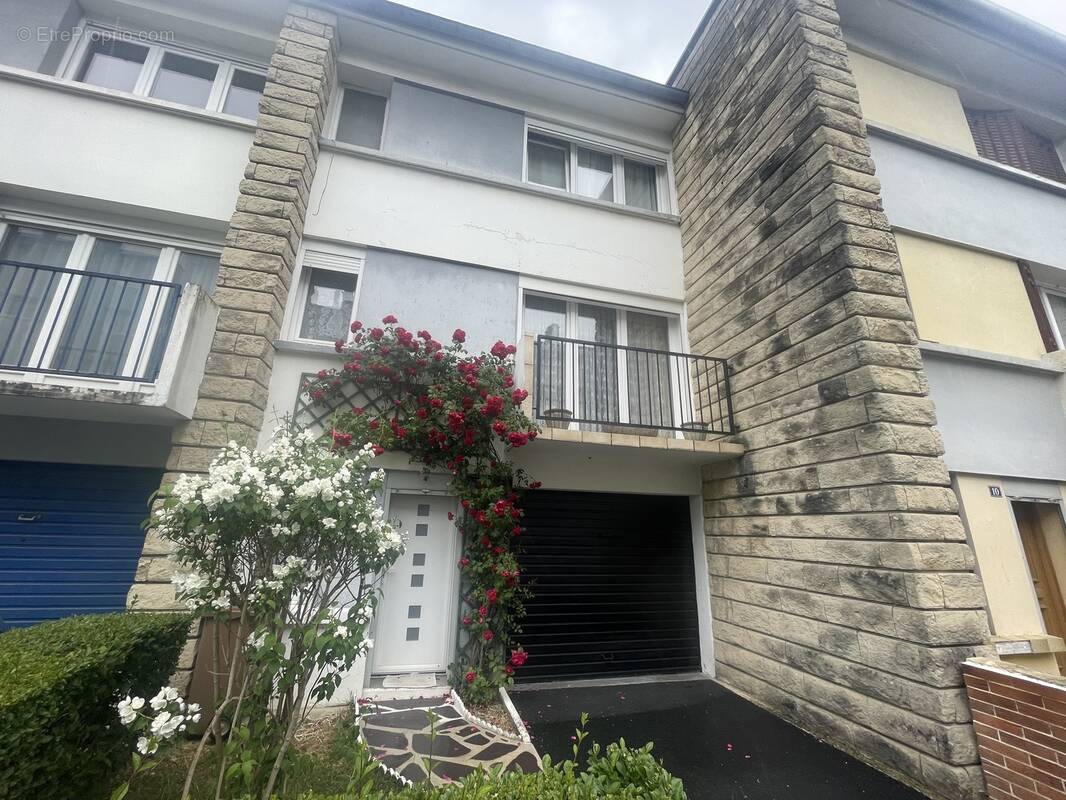 Maison à CHARLEVILLE-MEZIERES