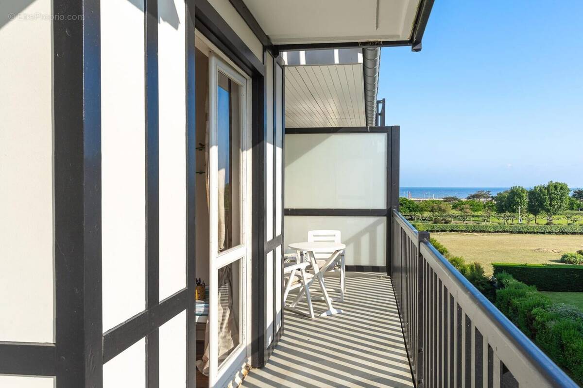 Appartement à DEAUVILLE