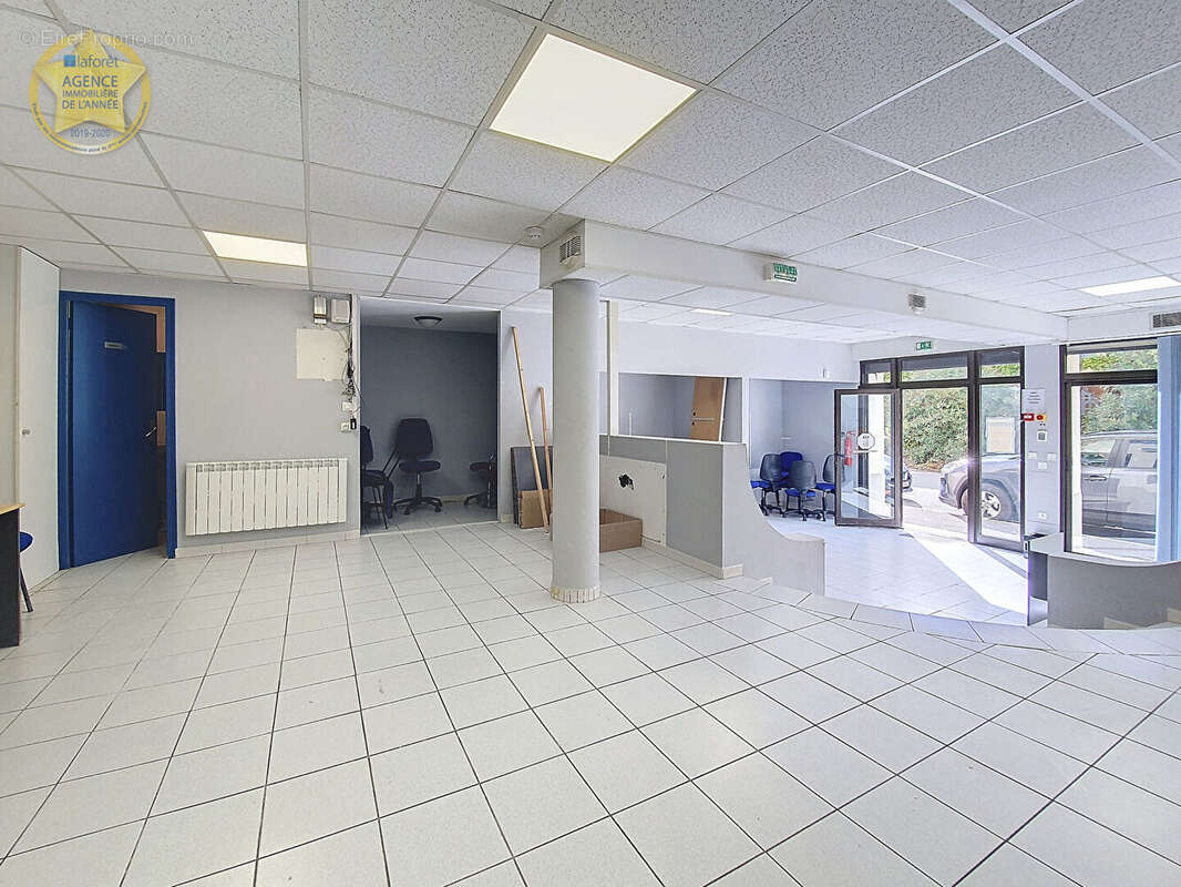 Commerce à LES ANGLES