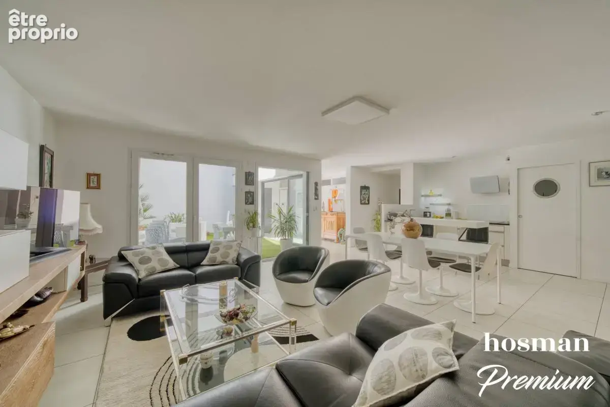 Esprit maison au cœur de La Rochelle – Appartement de standing avec patio de 27 m² - photo 3