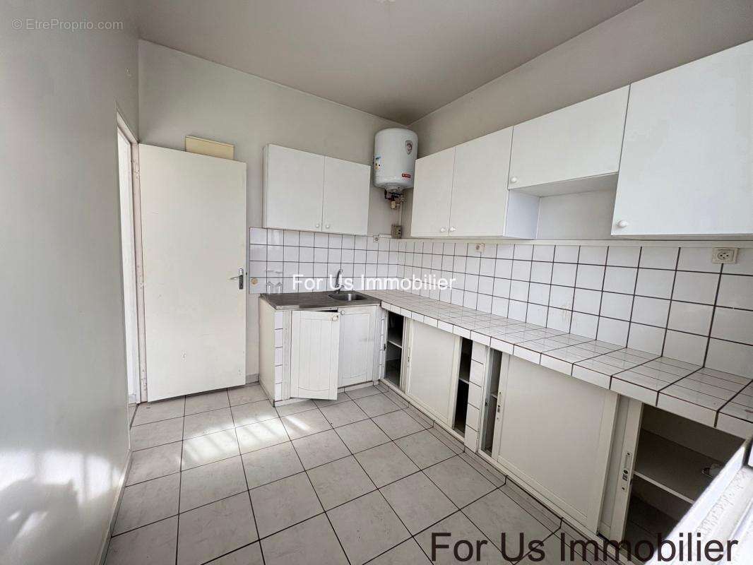 Appartement à POINTE-A-PITRE