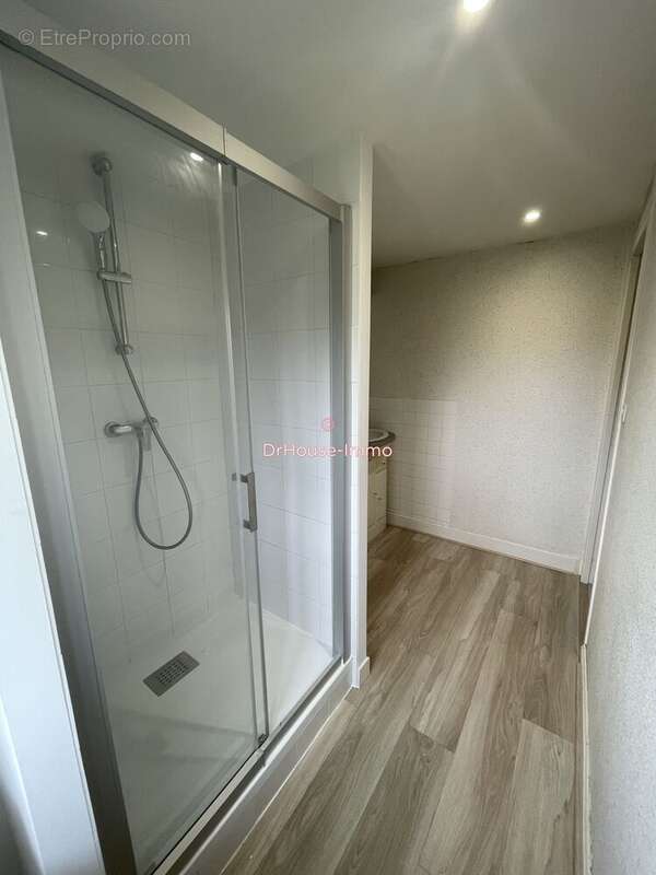 Maison 198 m² à Avord  - photo 234