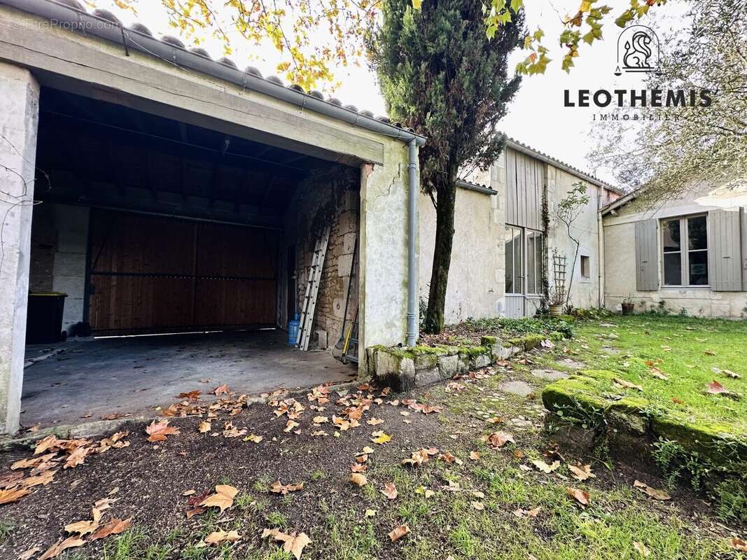 Maison à LA TREMBLADE